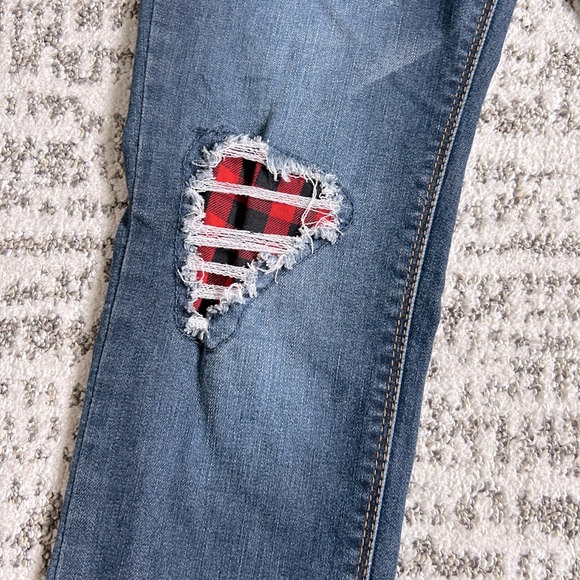 Imperial Star Distressed Medium Wash Jeans with Plaid Accents Girl’s 14 NWOT - Picture 4 of 10